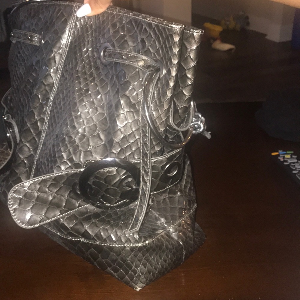 Purse - Picture 2 of 4